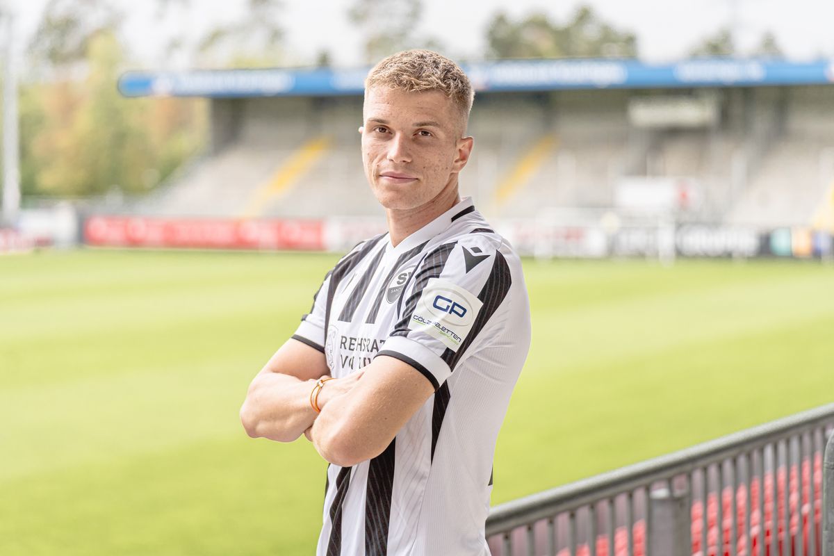 David Otto stürmt für den SVS