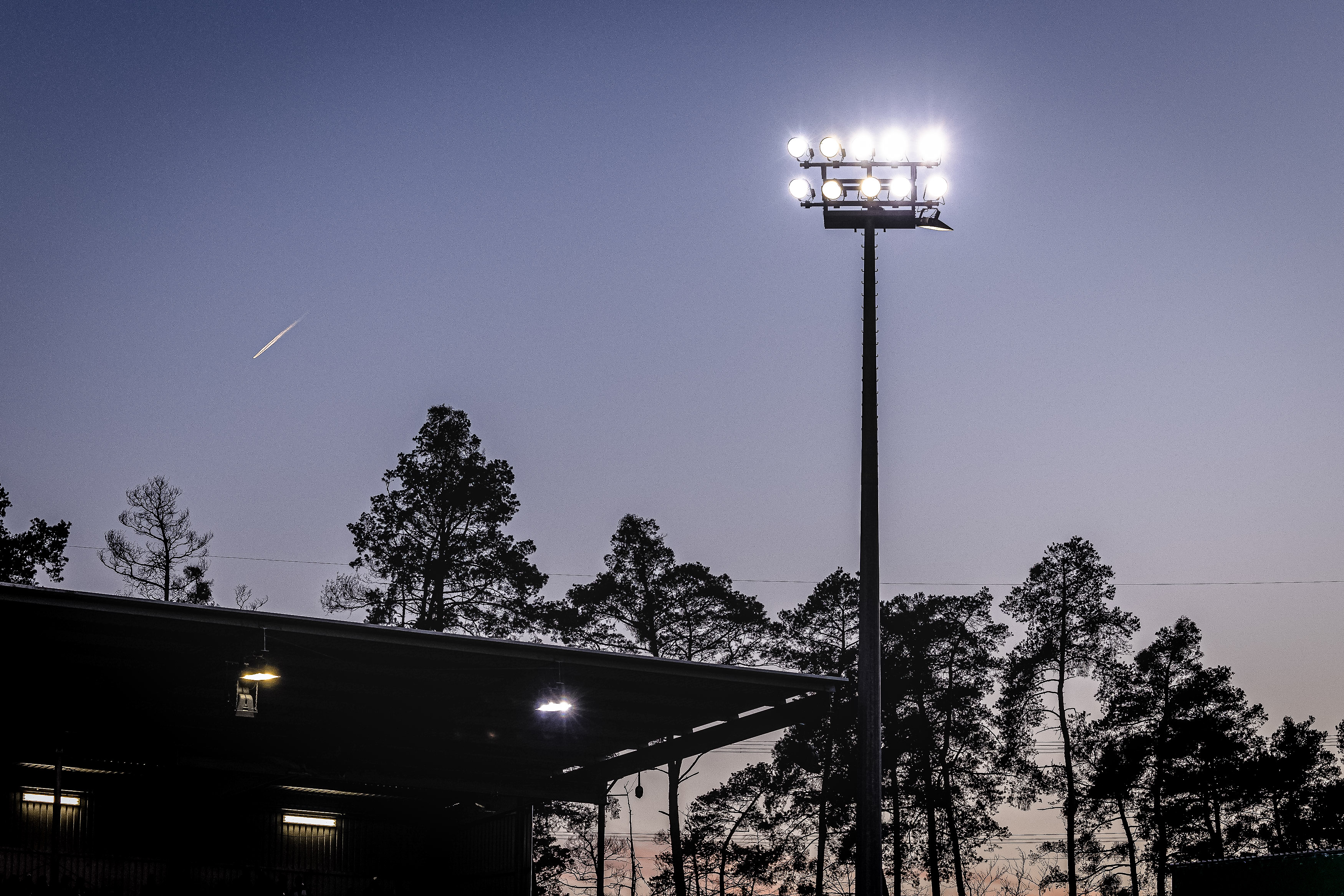 Flutlicht am Stadion am Hardtwald